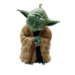 Vintage 1997 Star Wars Yoda Hallmark Keepsake Ornament